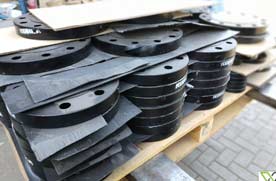 Serie B ASME B16.47 Cl 900 ASTM A350 LF2 Blind Flange