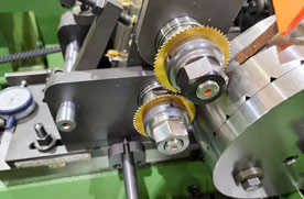 Screw Slotting Machines 