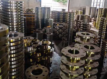 ASTM A182 F304 SORF flanges stock in Mumbai