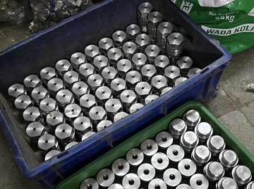 Manufacturer of Tapered Tube Plug