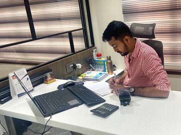 Skyland Metal Office